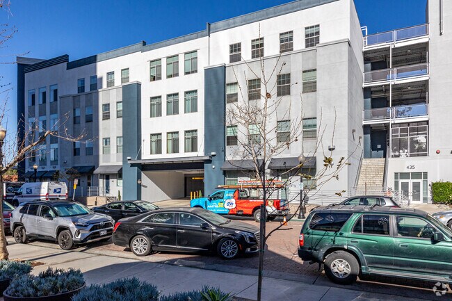 Foto del edificio - Harbor Lofts