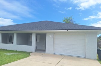 Building Photo - 3315 India Palm Dr