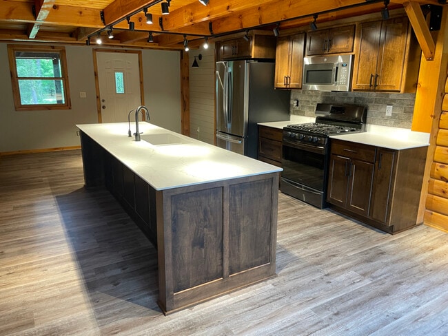 Building Photo - 29558 Whispering Pines Rd