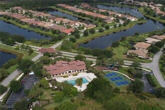 Building Photo - 12500 Fairmont Dr