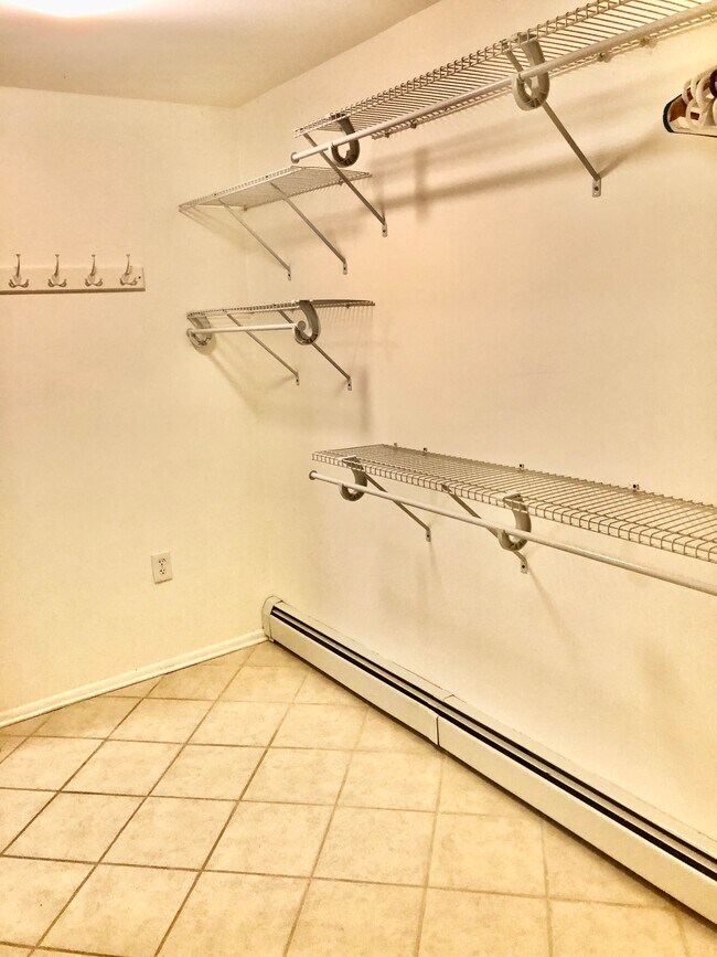 Walk-in closet - 253 4th St