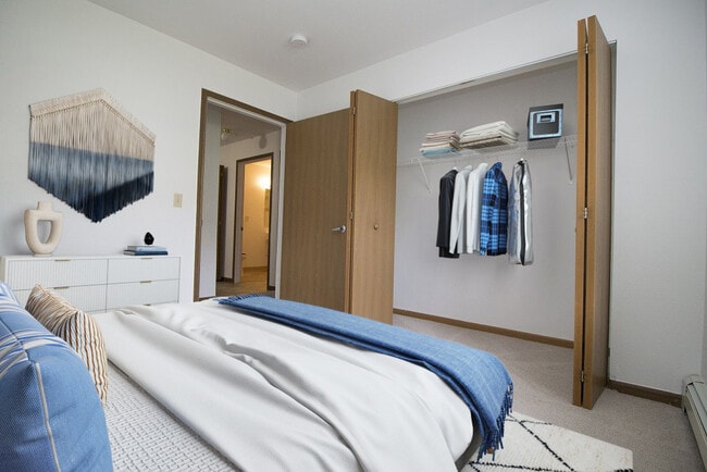 Bedroom - The Meadows of Auburn Hills