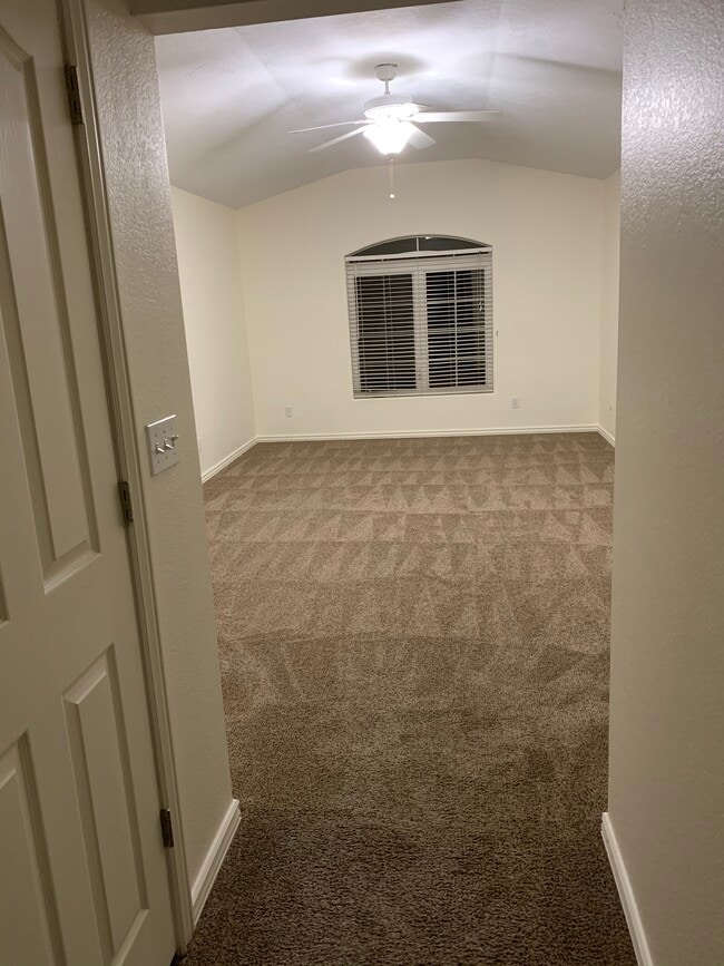 Building Photo - 2260 Cumorah Way