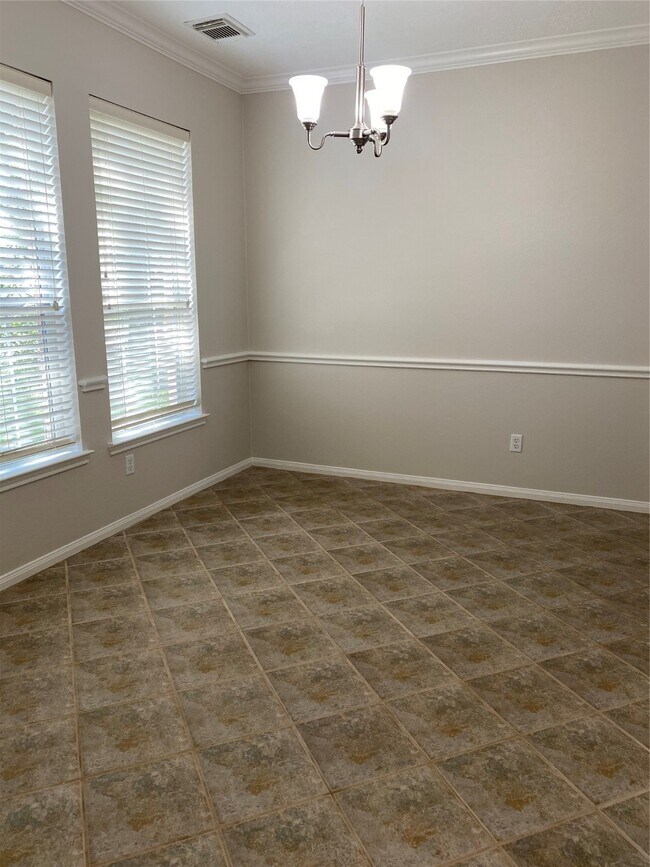 Foto del edificio - 2111 Emerald Cove Dr