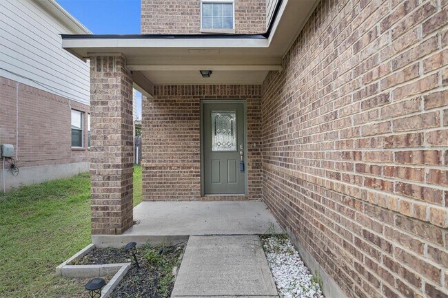 Foto del edificio - 13308 Lismore Ln
