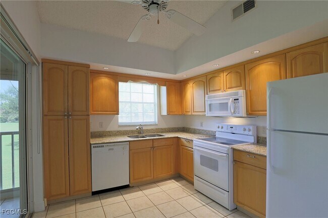 Foto del edificio - 14975 Rivers Edge Ct