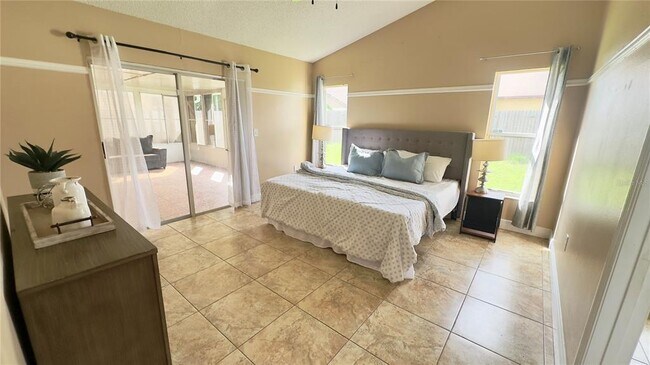 Foto del edificio - 11700 Cranbourne Dr