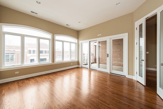 Building Photo - 2626 N Halsted St