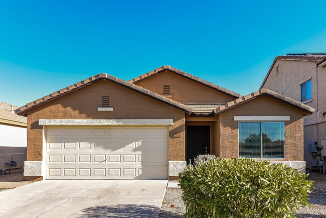 Building Photo - 45828 W Tulip Ln