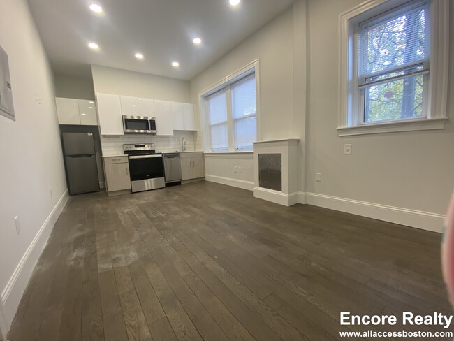 Foto del edificio - 124 Peterborough St