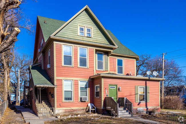 Building Photo - Cottage Grove Apartments