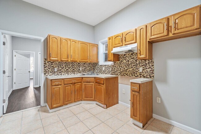 Foto del edificio - 162 Clerk St