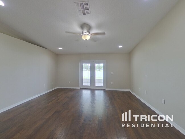 Foto del edificio - 531 Brown Bear Way