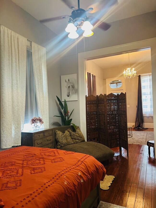Foto del edificio - 2030 Bienville St