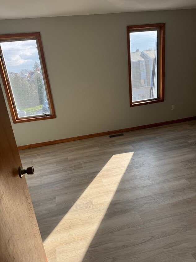 Foto del edificio - 410 Farmington Ave