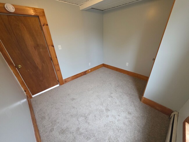 Building Photo - 50 Hanratty St