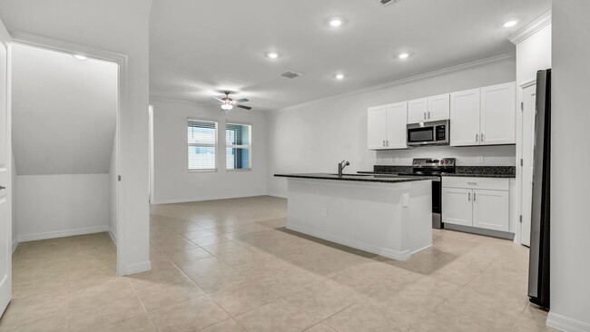 Foto del edificio - Newer 3BDS/2.5BTH Modern Townhome Centrall...