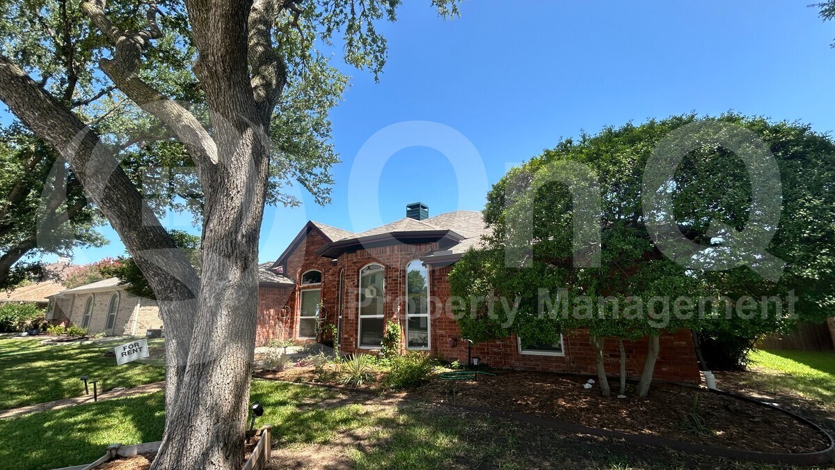 Photo - 1217 Babbling Brook Drive