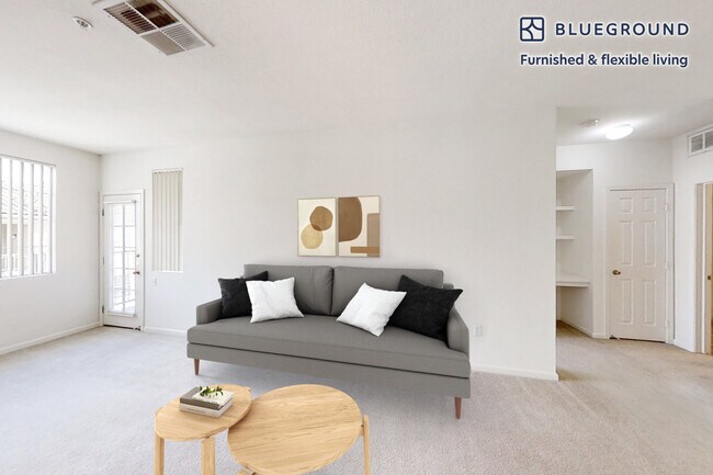 Building Photo - 3200 Rubino Dr