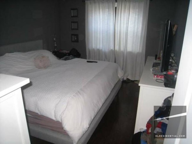 Foto del edificio - 2578 38th St