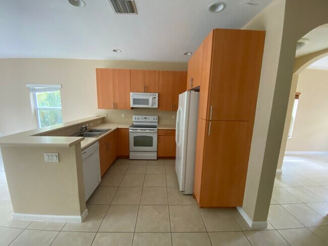 Photo - 3102 NW 24th Way House
