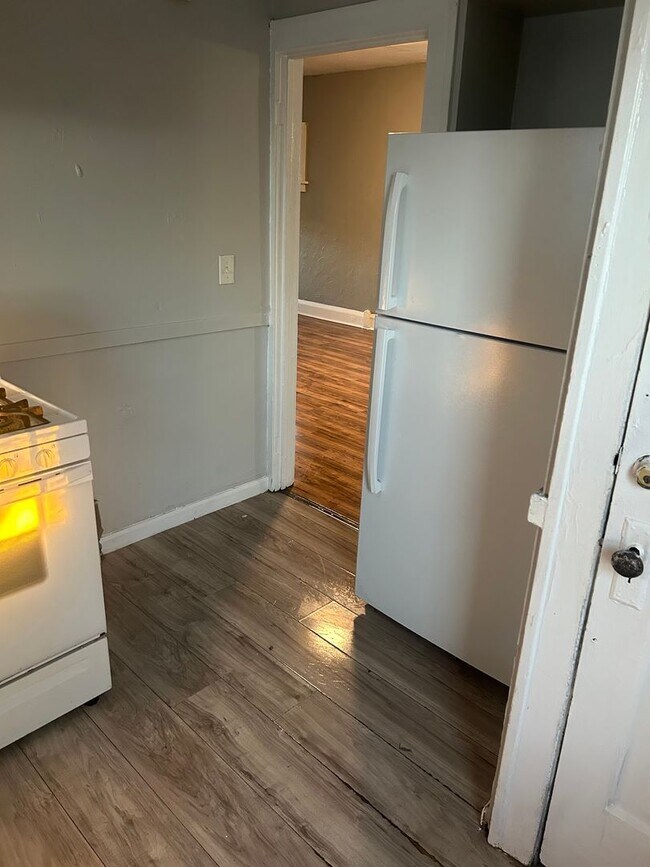 Foto del edificio - South Collinwood Single