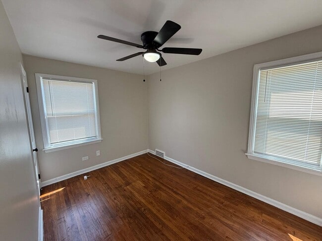 Building Photo - Renovated Single-Family Home – We Welcome ...