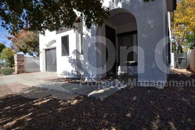 Foto del edificio - 1172 E Buffalo St