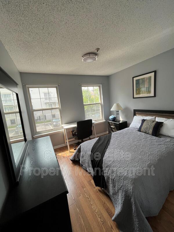 Society Hill Quad - Standard Room - Society Hill Quad - Standard Room