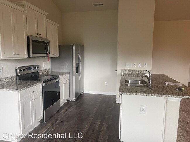 Building Photo - 3 br, 2 bath House - 6 Ord Court