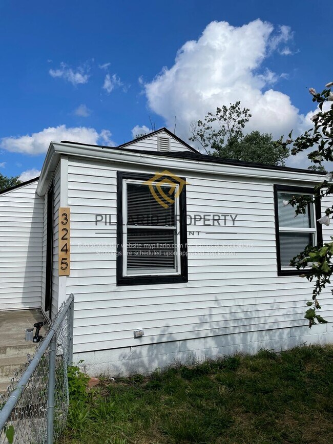 Building Photo - Newly Renovated, 3 Bedroom, 1 Bathroom Hom...