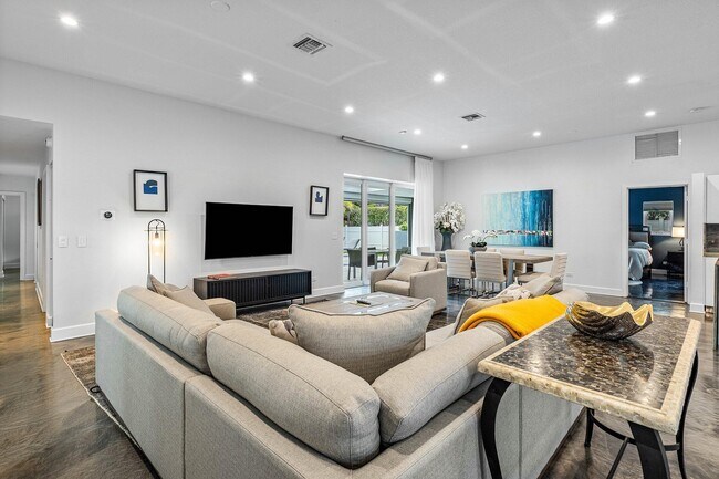 Foto del edificio - 930 NW 4th Ct