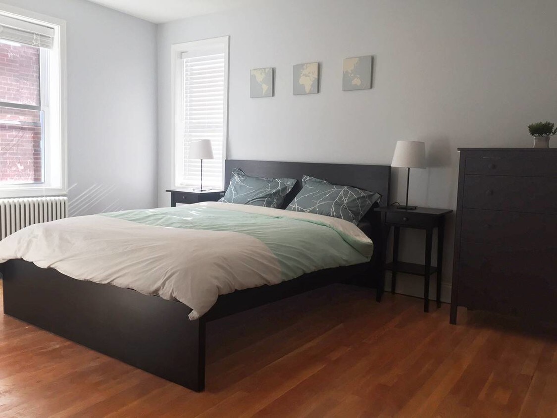 Foto principal - 1228 Raum St NE