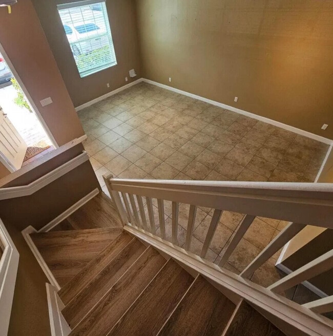 Building Photo - 4324 Maybelle Ln