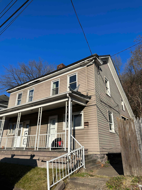 Foto principal - 828 Main St