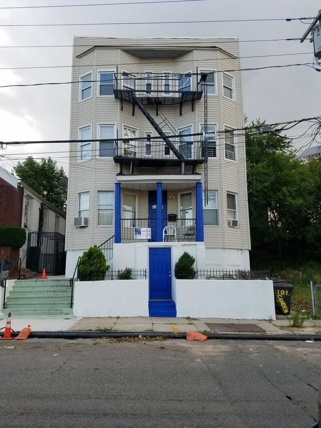 101 Camden St, Newark, NJ 07103 - Room for Rent in Newark, NJ ...