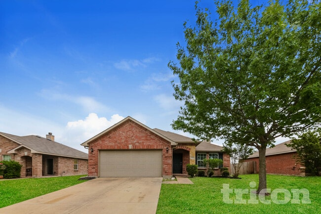 Building Photo - 50 Larkspur Dr