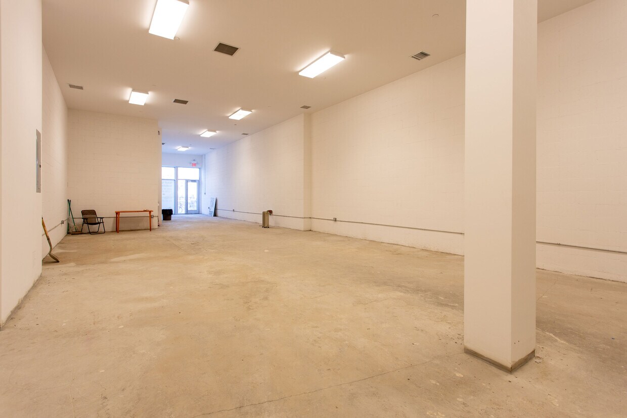 Foto del diseño de interior - 183 E Broadway