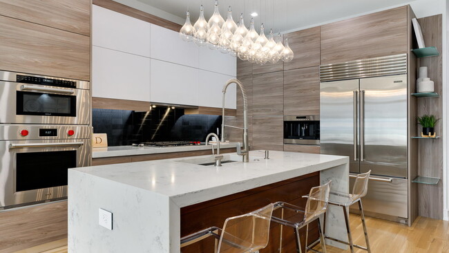 Foto del edificio - 3046 N Ashland Ave