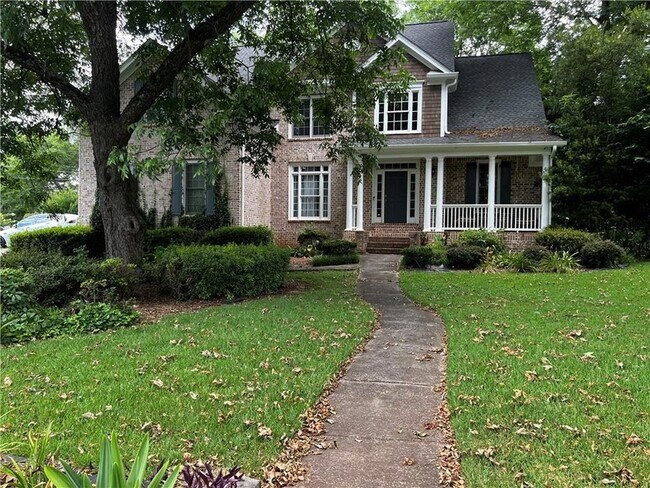 Foto del edificio - 1736 Brockett Rd