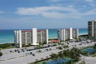 Building Photo - 9490 S Ocean Dr
