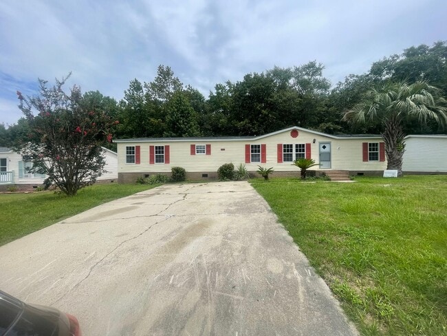 Building Photo - 1745 Bridgewater Dr