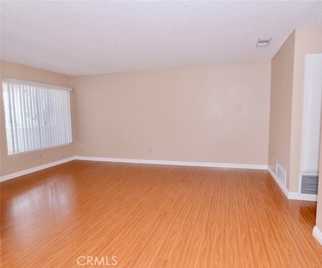 Building Photo - 2470 Coventry Cir