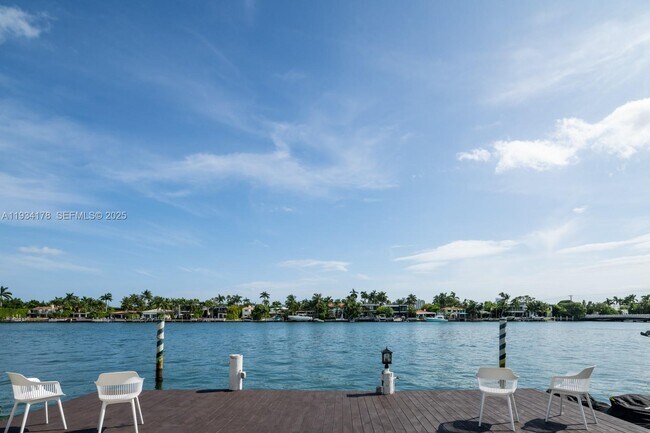 Foto del edificio - 315 E San Marino Dr