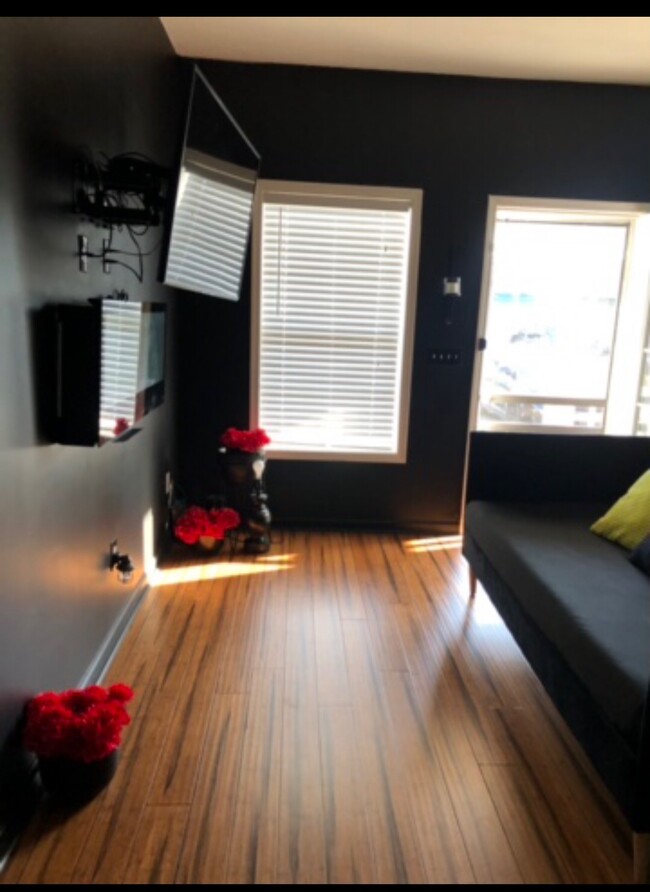 Foto del edificio - 141 Addison Cottage Way