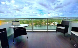 Building Photo - 5600 Collins Ave