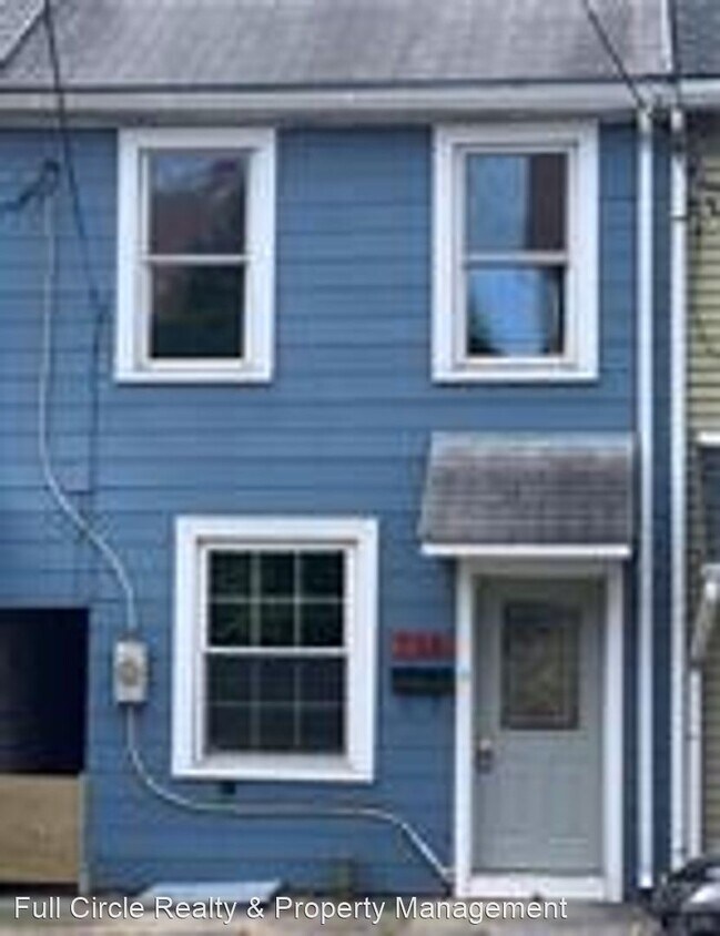 2 br, 1 bath House 756 2nd Street House Rental in Catasauqua, PA