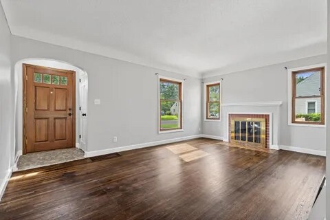 Foto del edificio - 6300 Wentworth Ave S