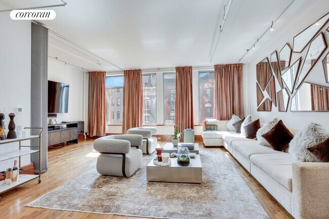 Foto del edificio - 241 Lafayette St