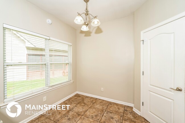 Building Photo - 4563 Rosser Loop Dr